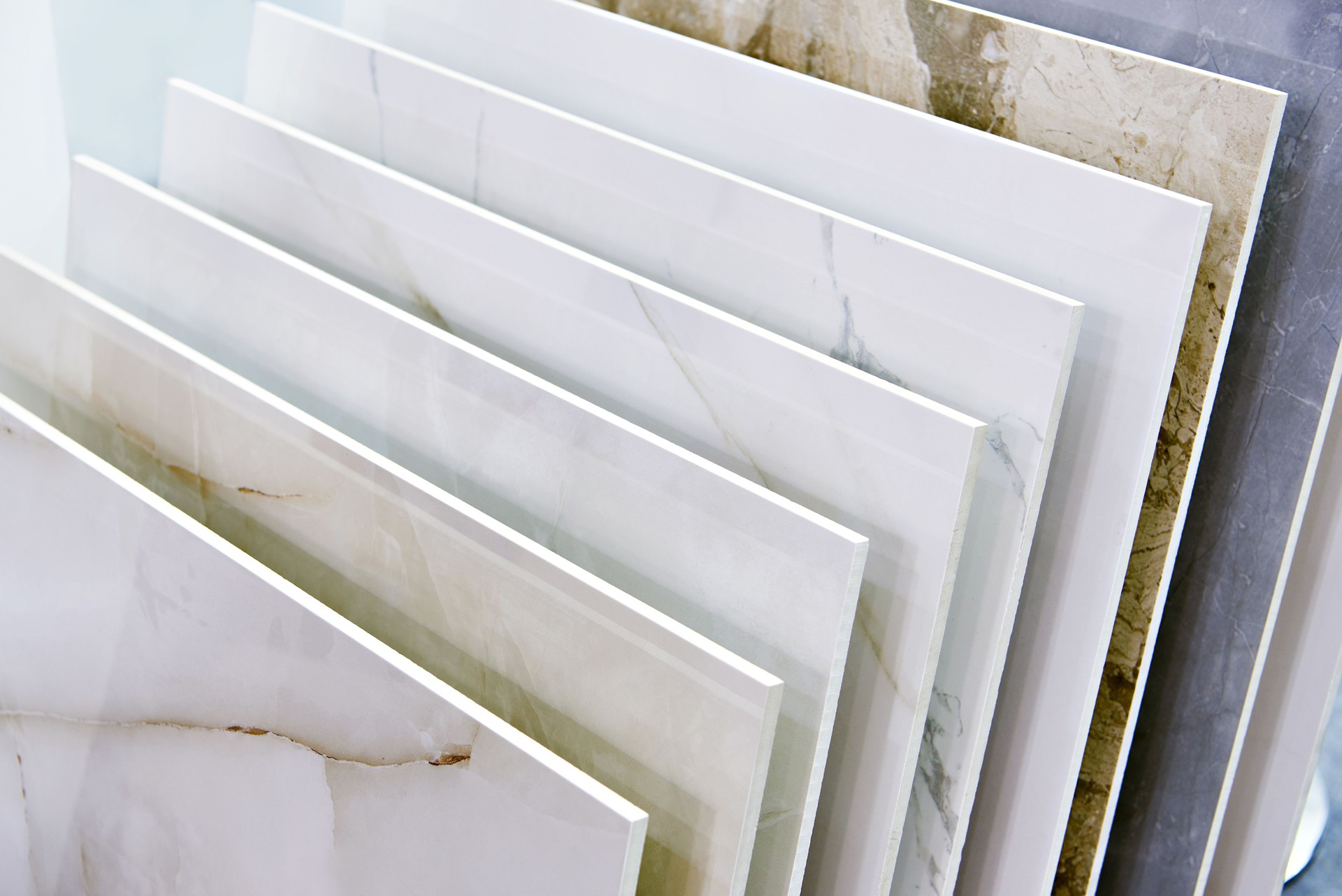 Porcelain stoneware tiles in store